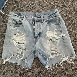 American eagle 90s boyfriend short